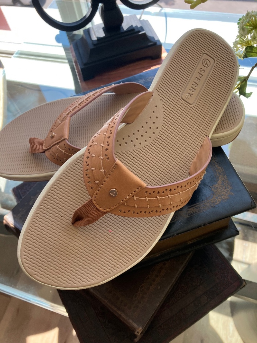 Sperry Top Sider Leather/Rubber Flip Flop Sandals Size 9 NWOT - Picture 2 of 5